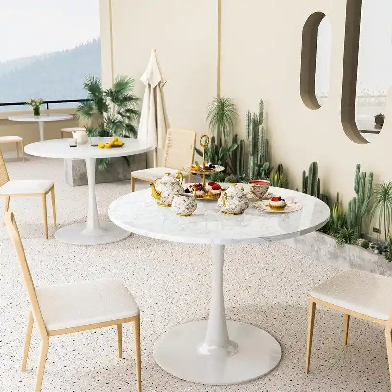 Table de cuisine ou de salle à manger ronde, style Mid-Century Modern