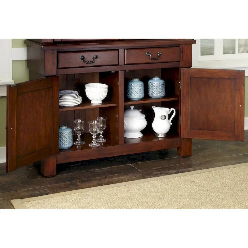 Buffet en bois ancien